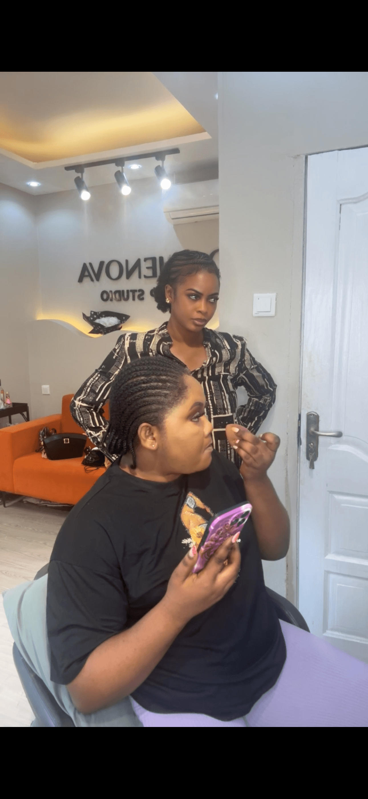 One-on-one makeup class
